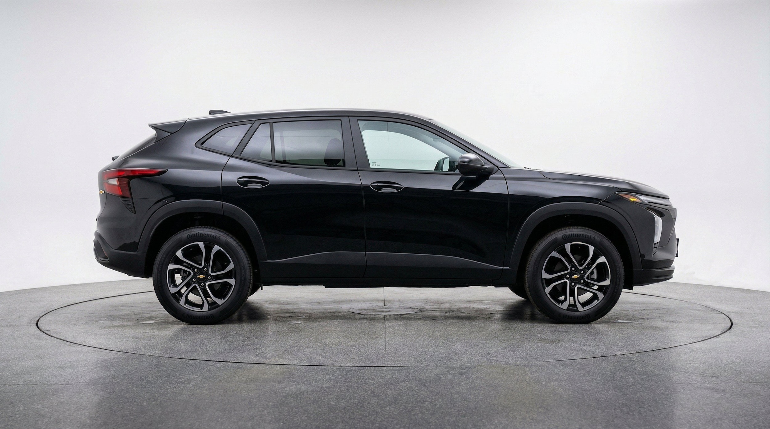Thumbnail: 2025 Chevrolet TrailBlazer - 14