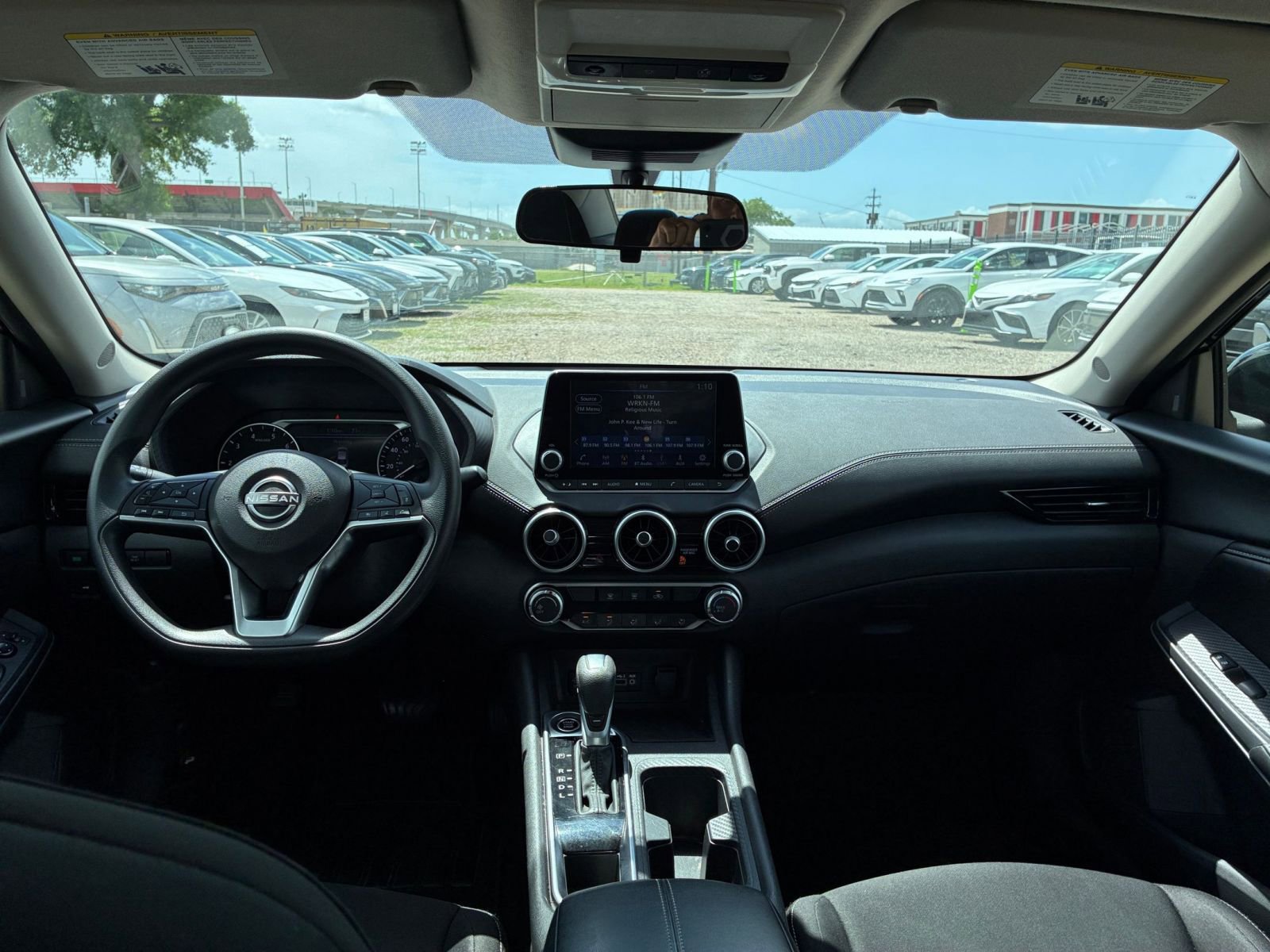 Thumbnail: 2025 Nissan Sentra - 31