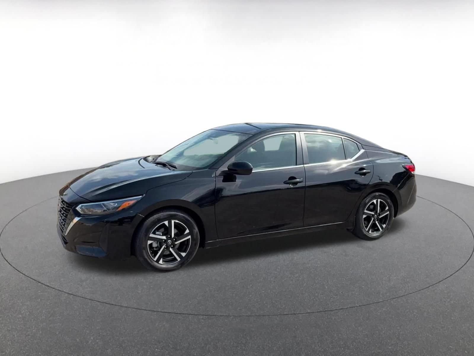 Thumbnail: 2025 Nissan Sentra - 8