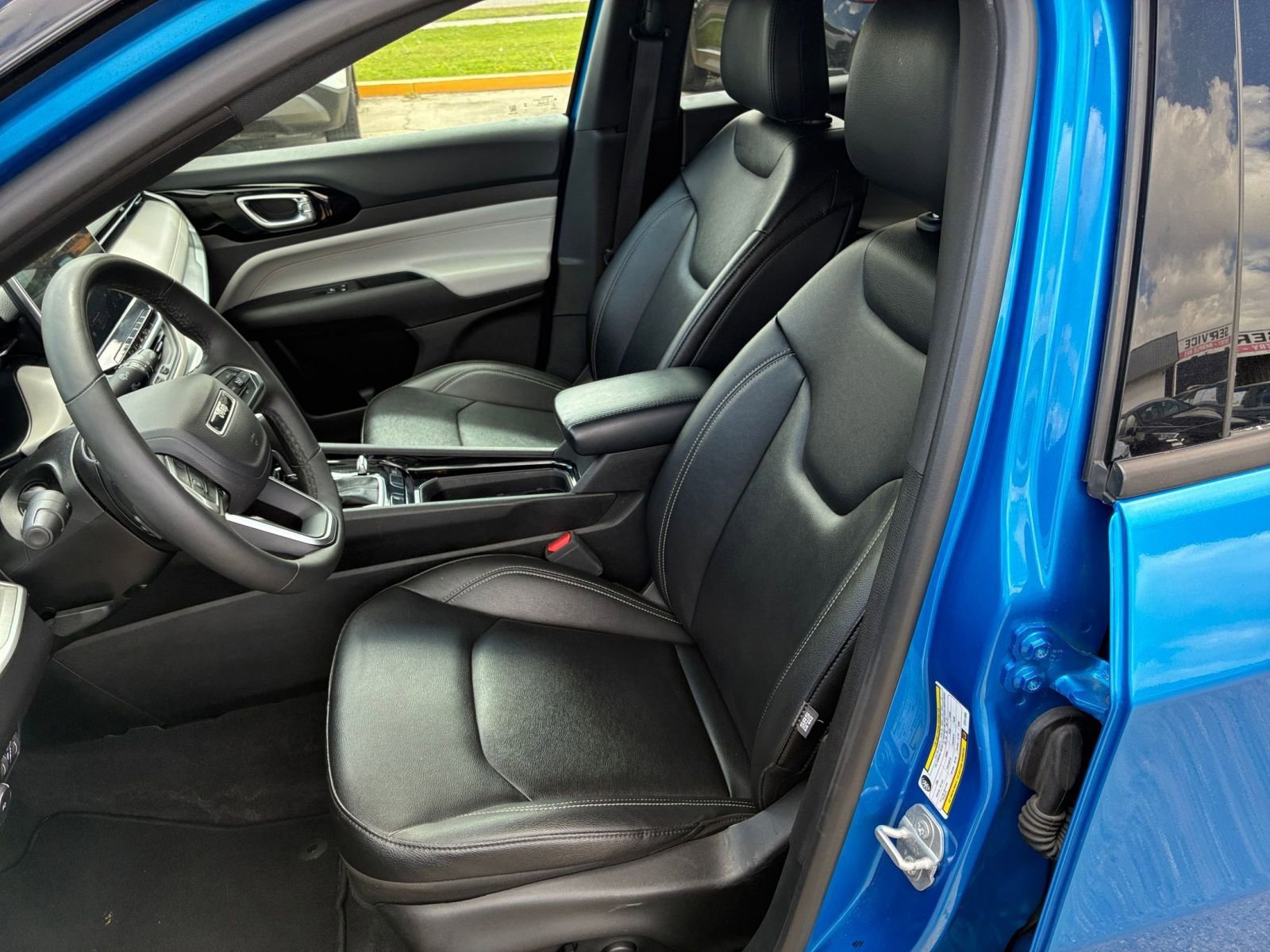 Thumbnail: 2025 Jeep Compass - 28