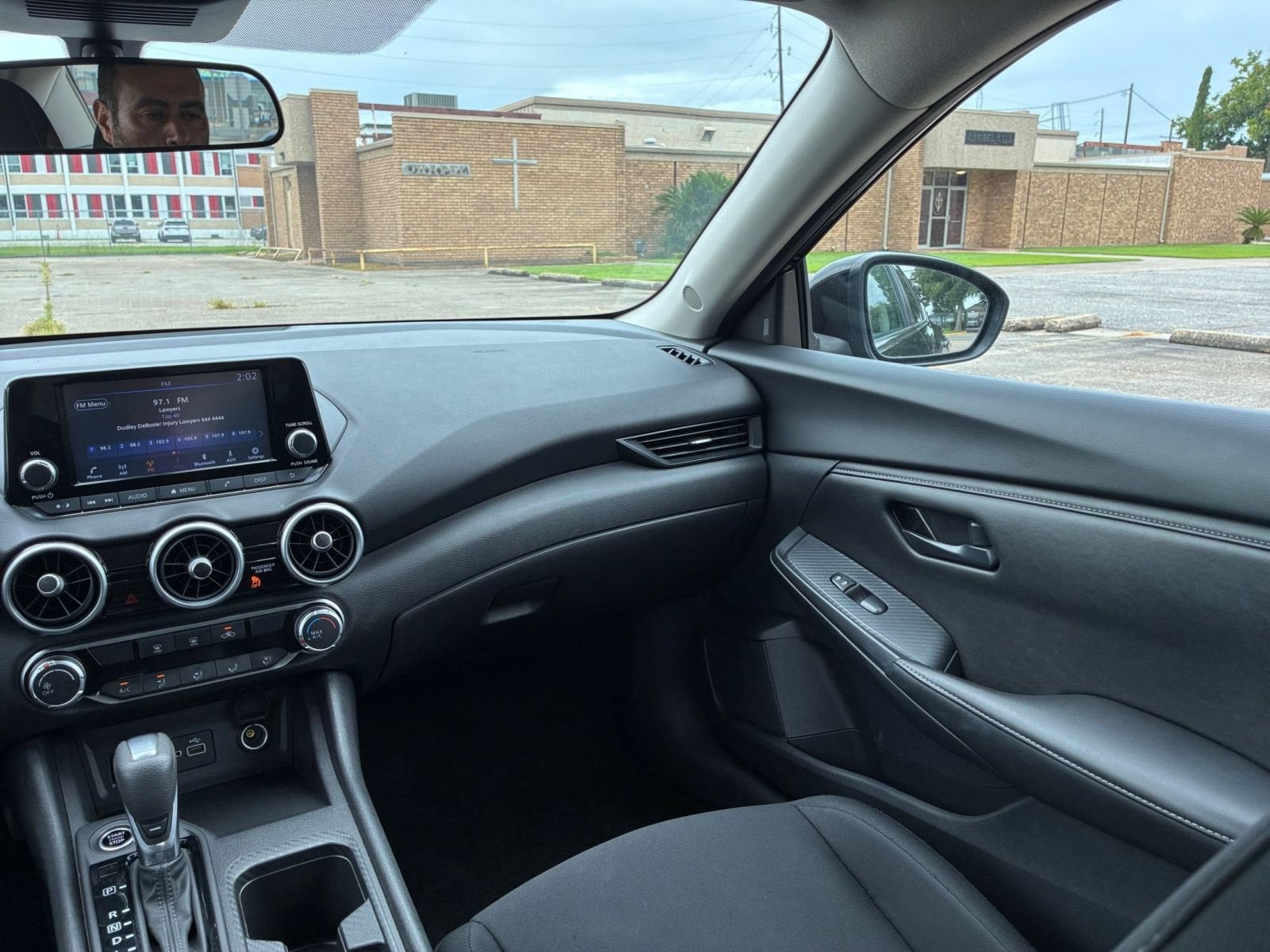 Thumbnail: 2025 Nissan Sentra - 33