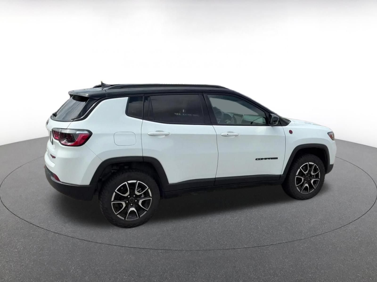 Thumbnail: 2025 Jeep Compass - 14