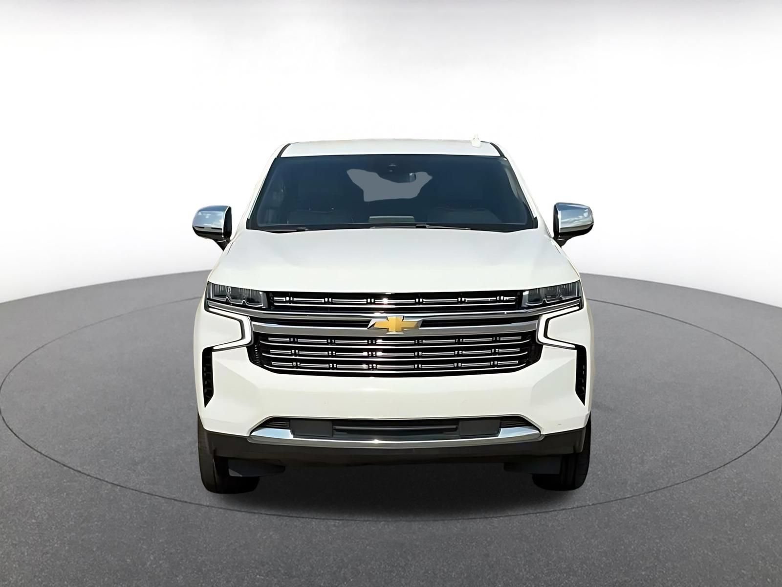 Thumbnail: 2023 Chevrolet Suburban - 4
