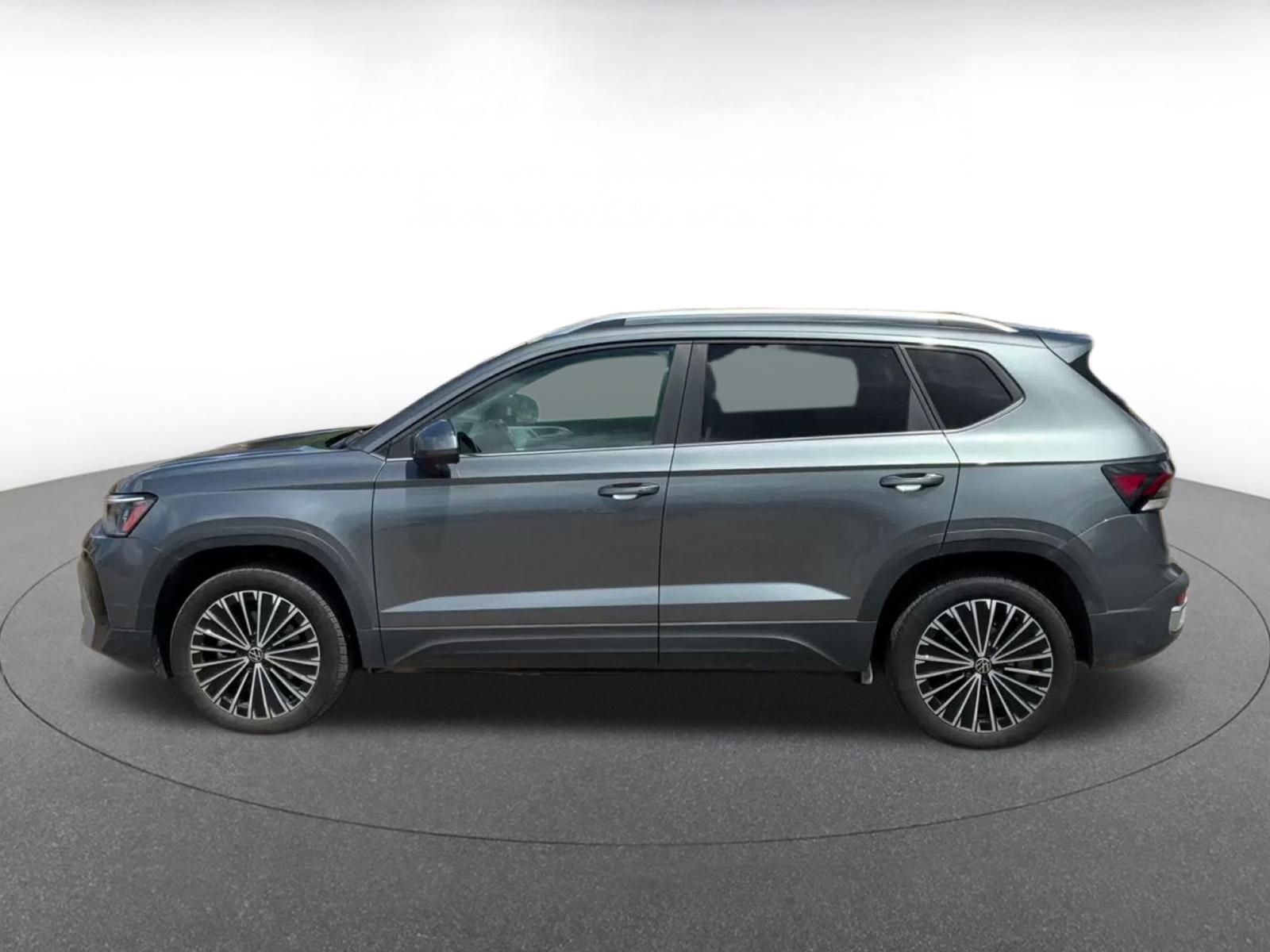Thumbnail: 2026 Volkswagen Taos - 9