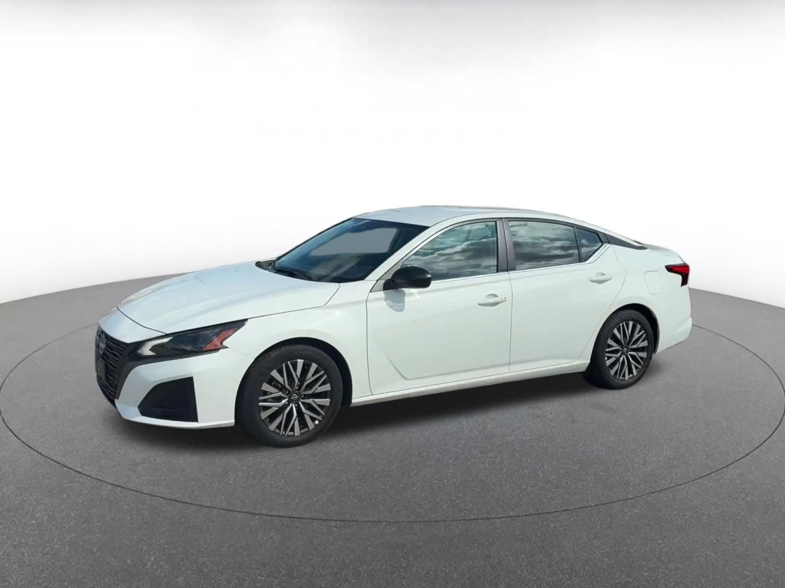 Thumbnail: 2026 Nissan Altima - 7