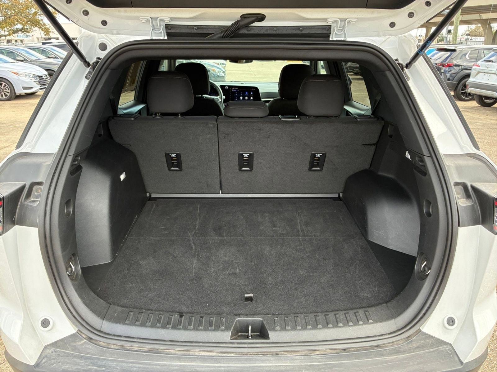 Thumbnail: 2025 Chevrolet Equinox - 31