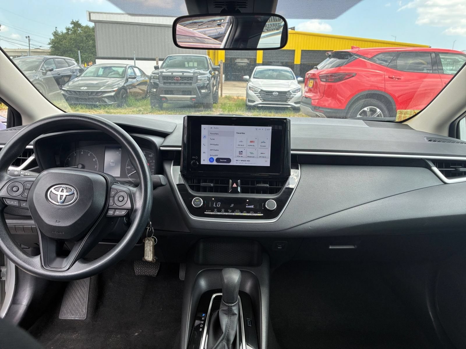 Thumbnail: 2025 Toyota Corolla - 31