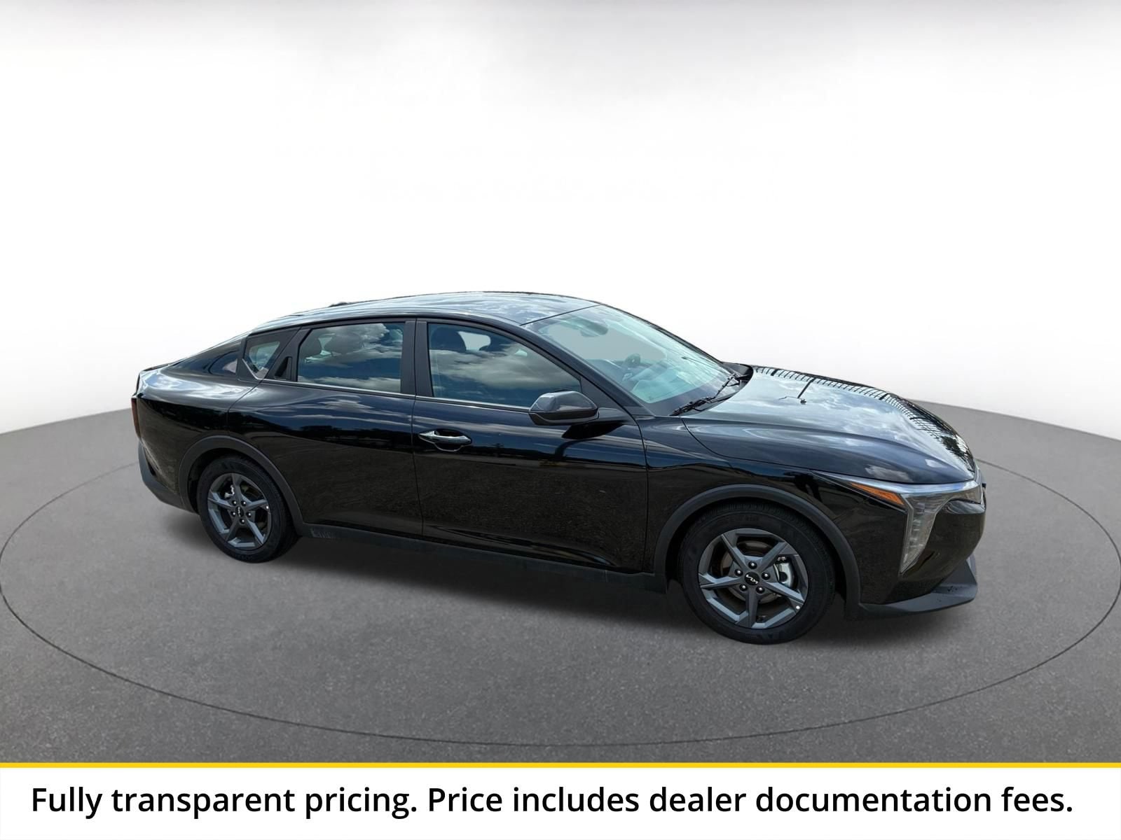 Thumbnail: 2026 Kia K4 - 1