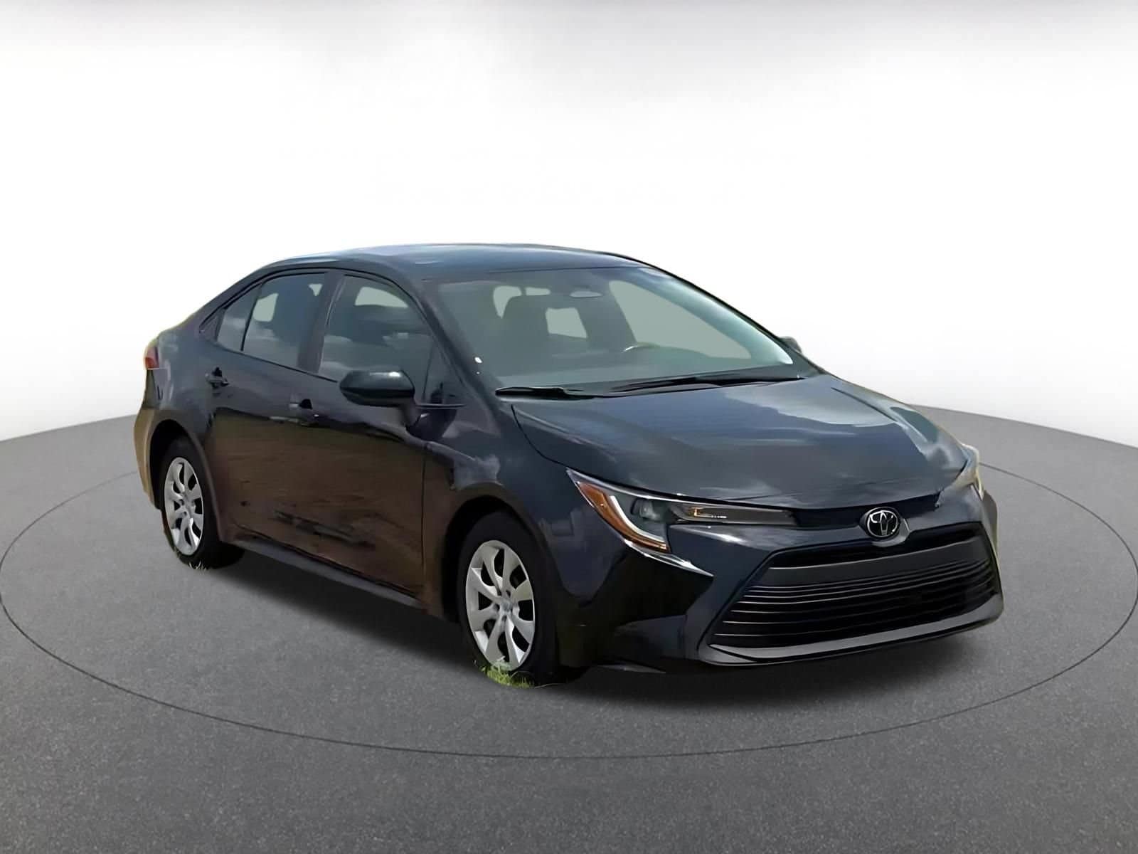 Thumbnail: 2025 Toyota Corolla - 3