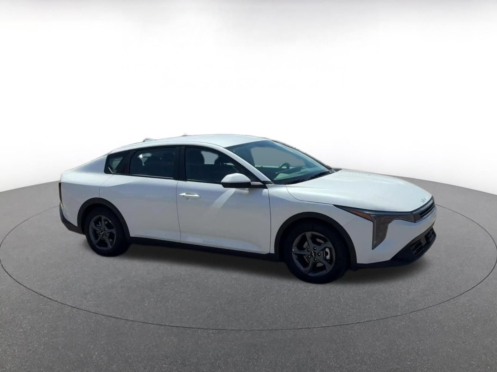 Thumbnail: 2026 Kia K4 - 2