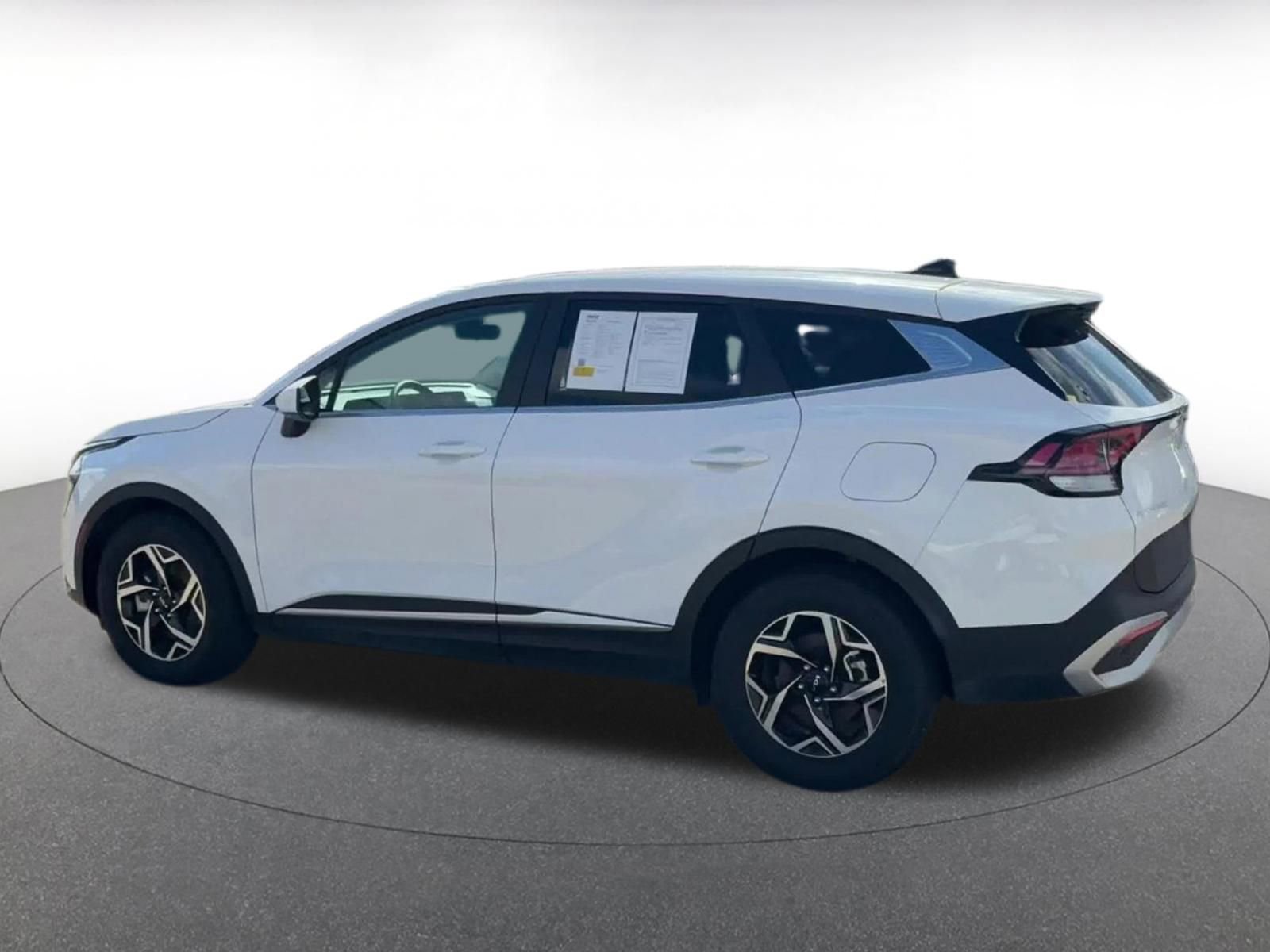 Thumbnail: 2025 Kia Sportage - 10