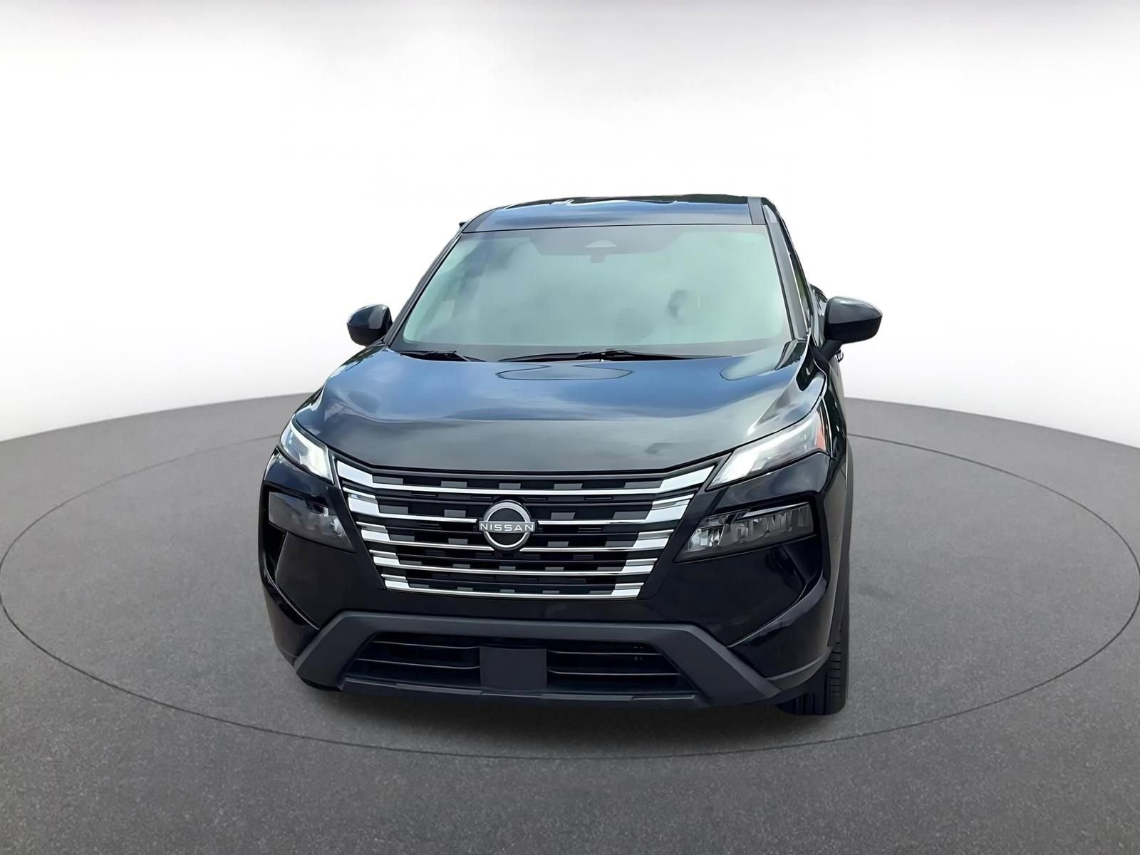 Thumbnail: 2025 Nissan Rogue - 4