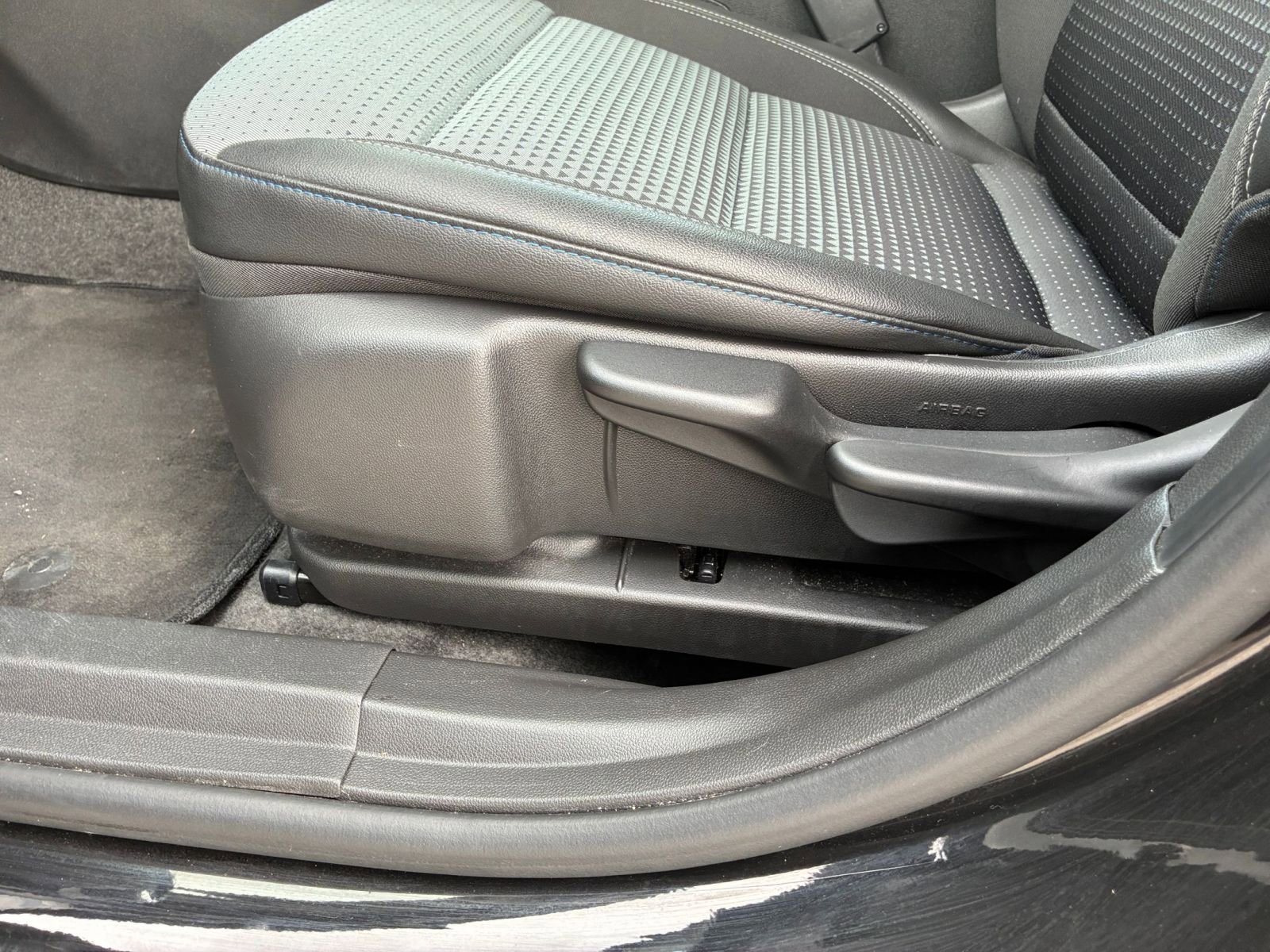 Thumbnail: 2025 Chevrolet Trax - 23