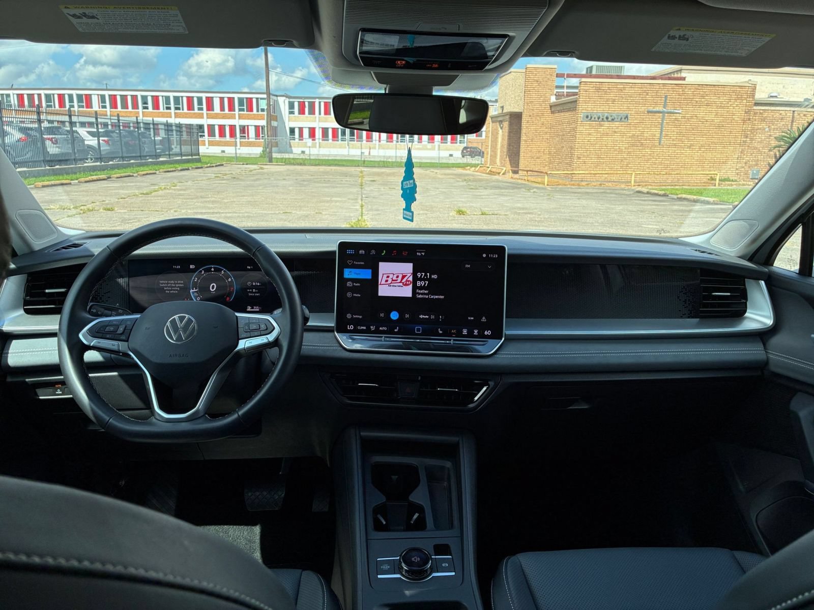 Thumbnail: 2026 Volkswagen Tiguan - 35