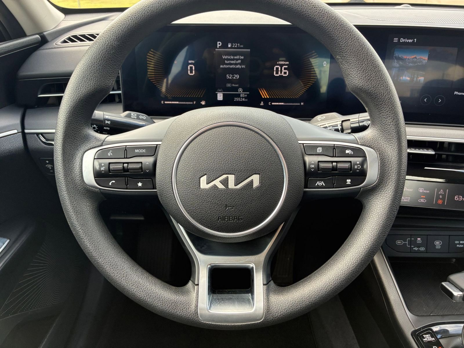 Thumbnail: 2025 Kia K5 - 25