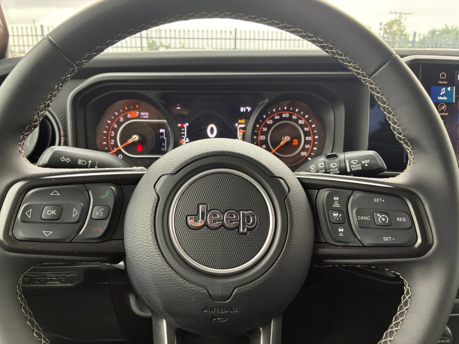 Thumbnail: 2025 Jeep Wrangler - 28