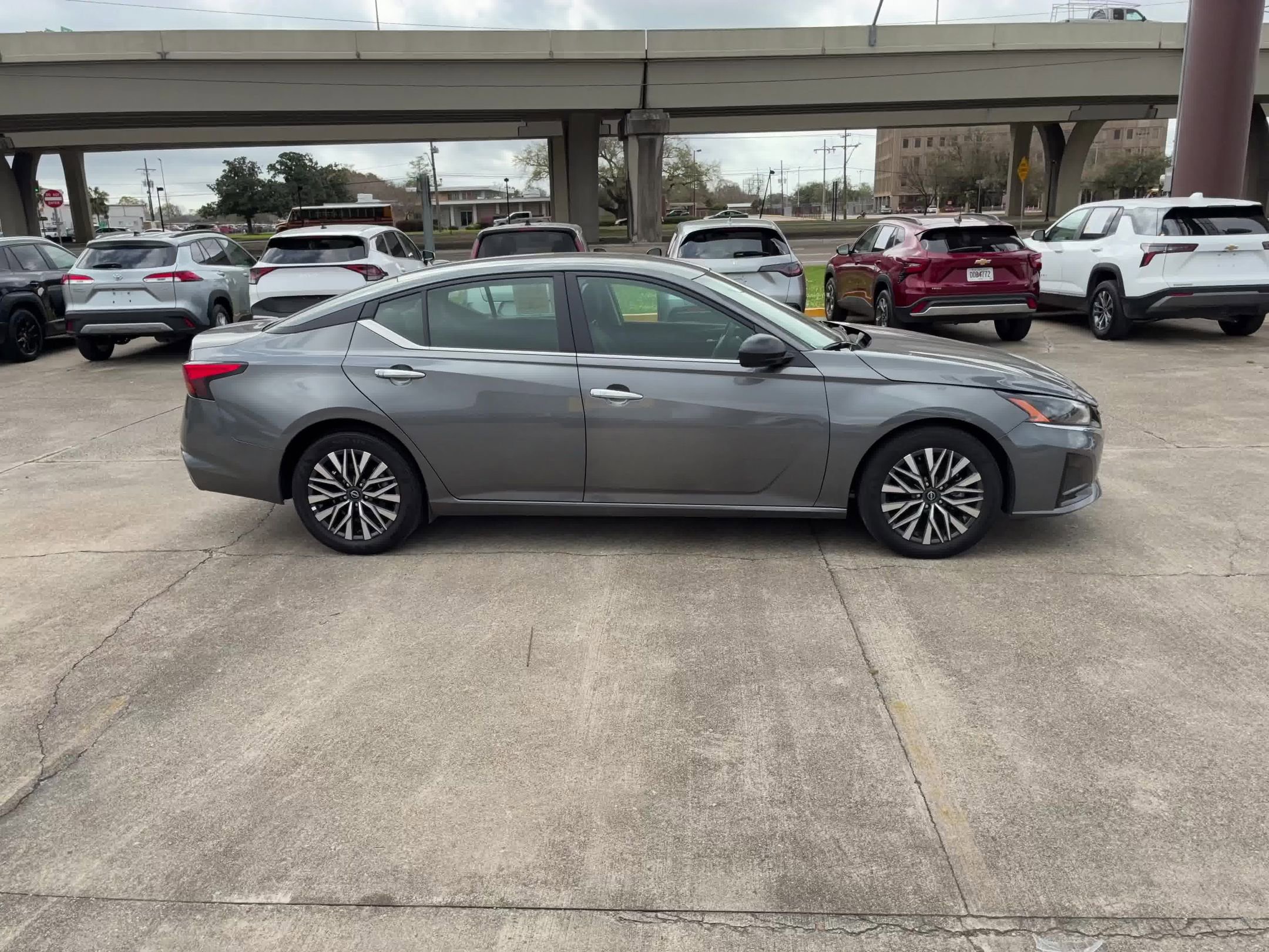 Thumbnail: 2025 Nissan Altima - 3