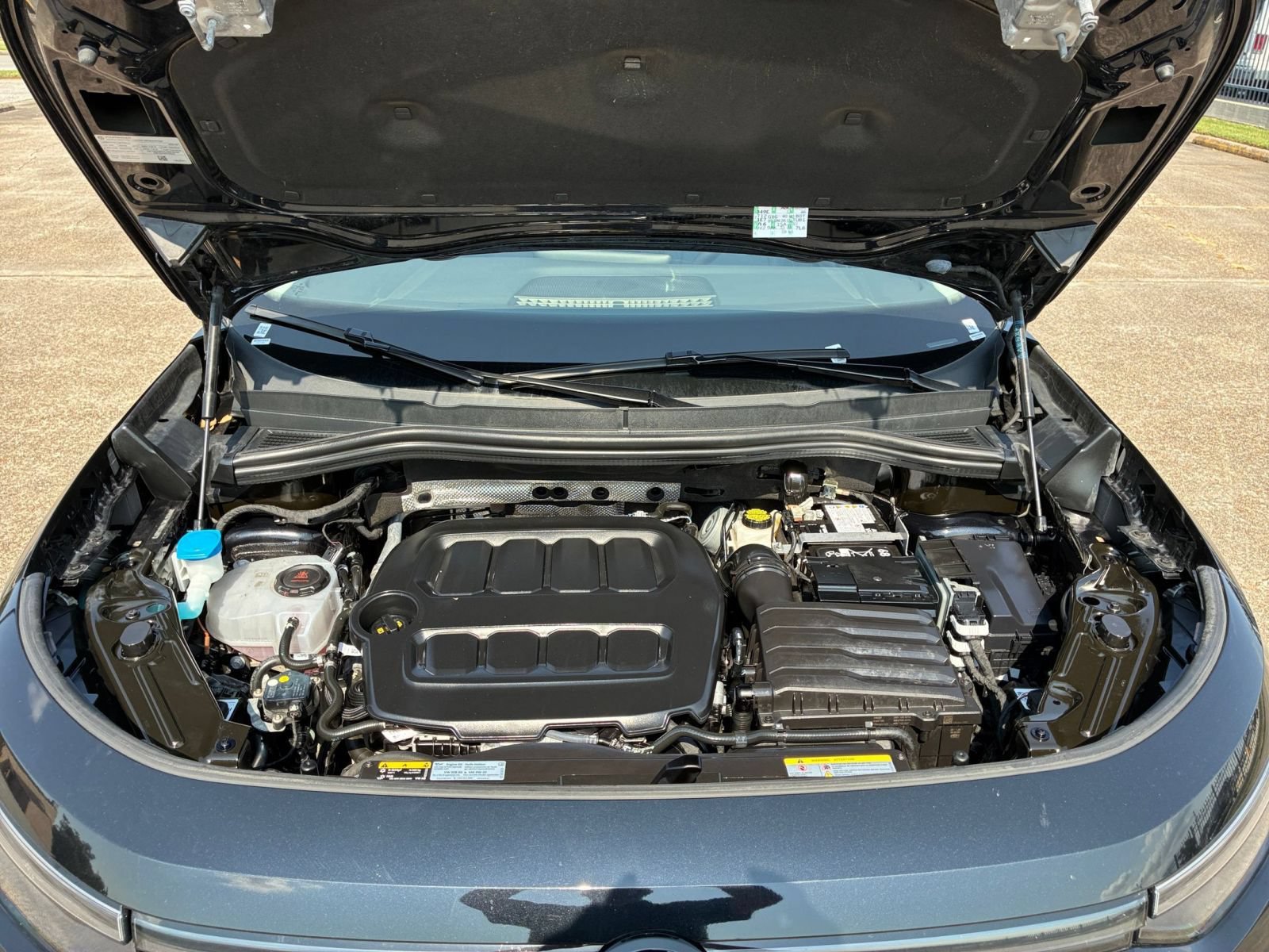 Thumbnail: 2026 Volkswagen Tiguan - 33