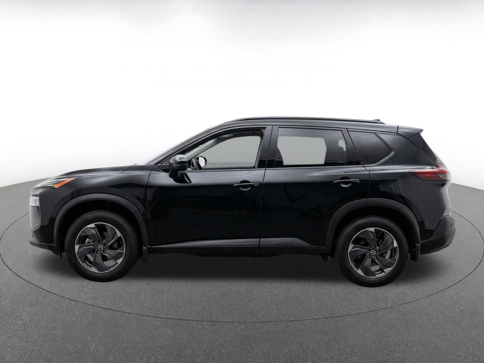 Thumbnail: 2025 Nissan Rogue - 4