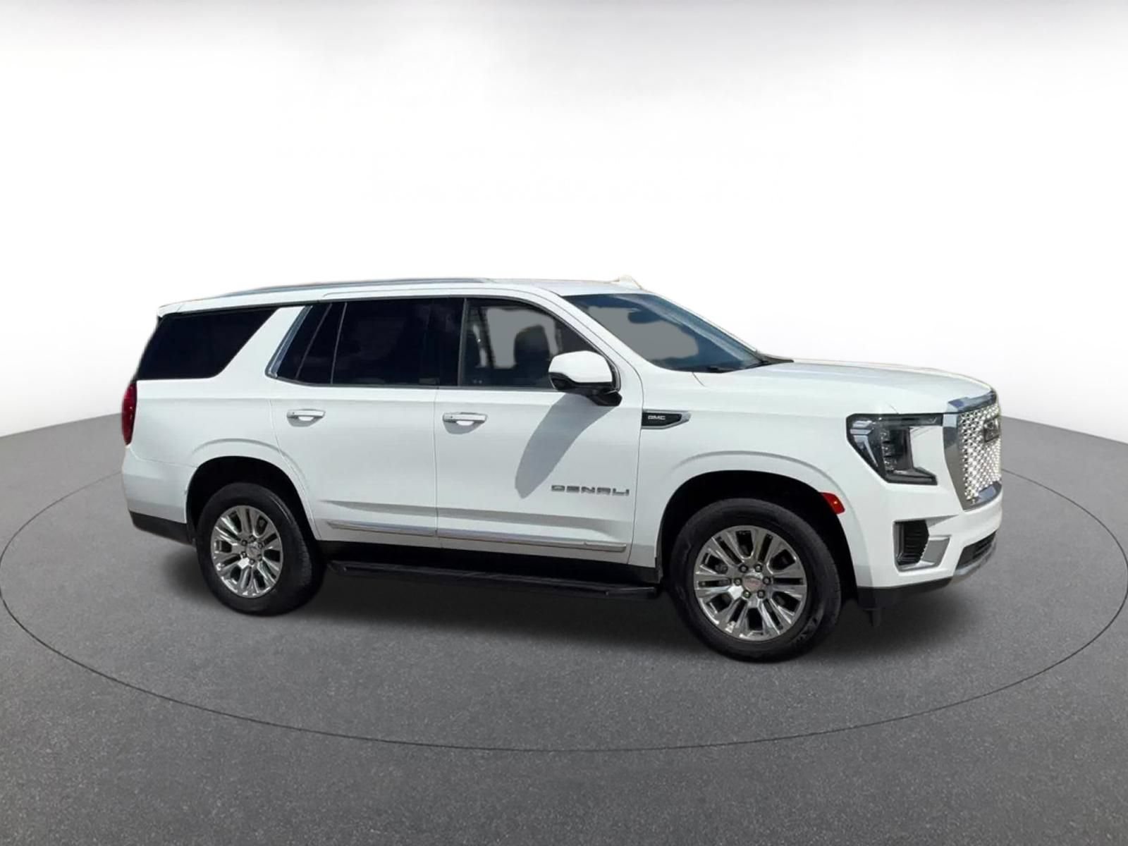 Thumbnail: 2023 GMC Yukon - 2