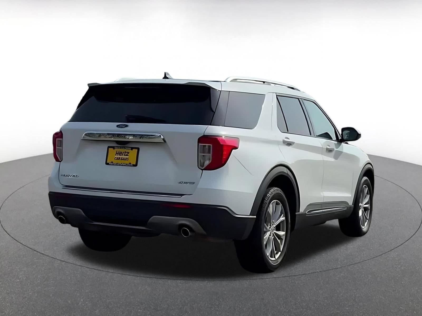 Thumbnail: 2023 Ford Explorer - 13