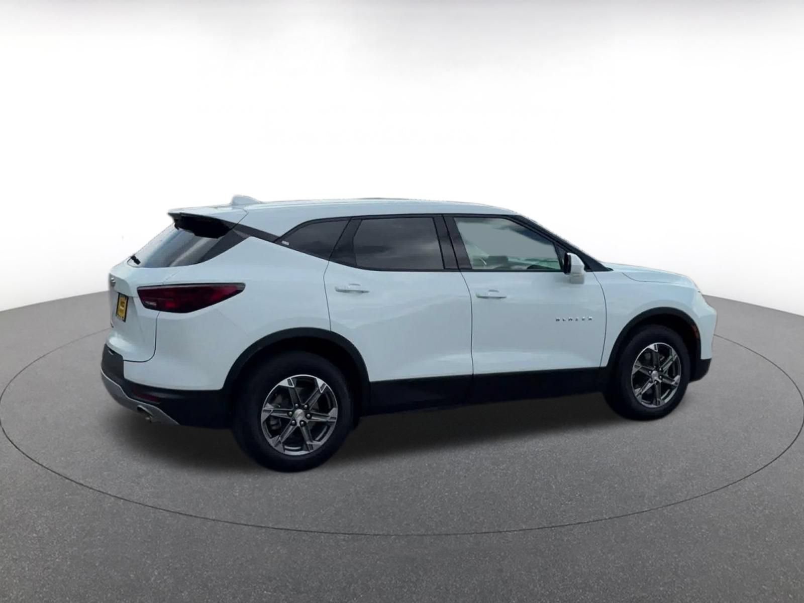 Thumbnail: 2026 Chevrolet Blazer - 14