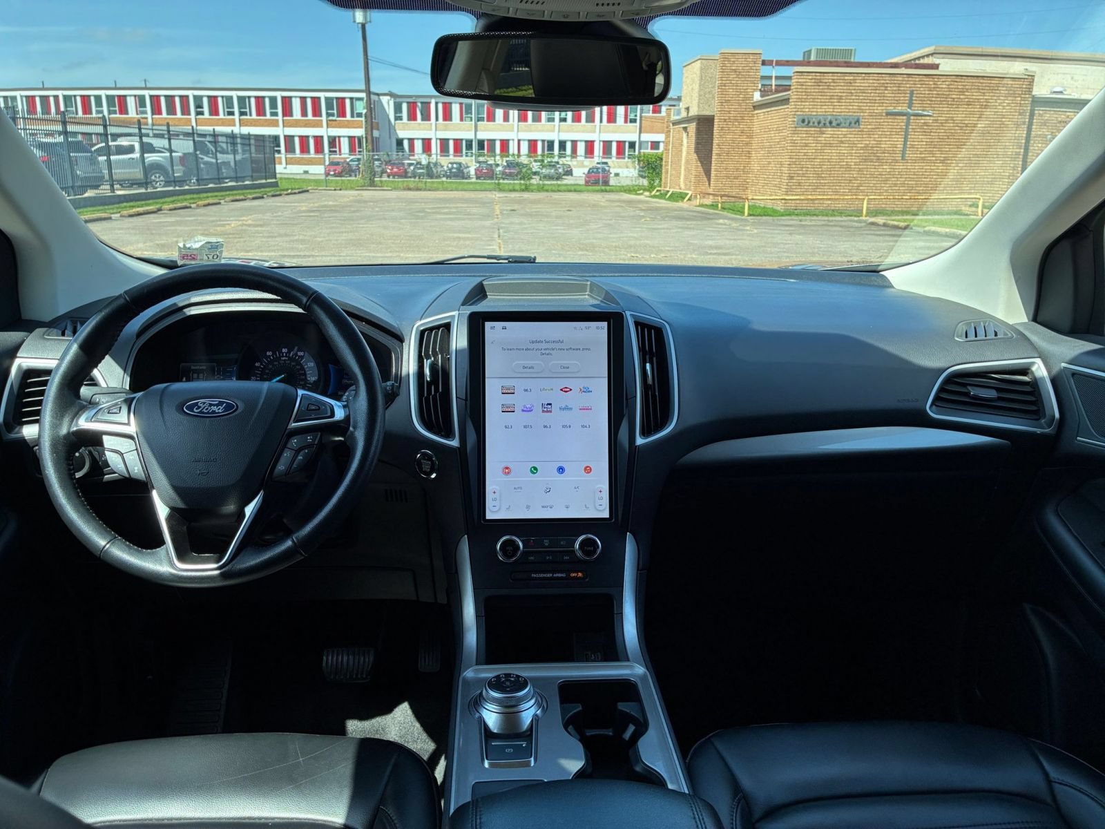 Thumbnail: 2024 Ford Edge - 28