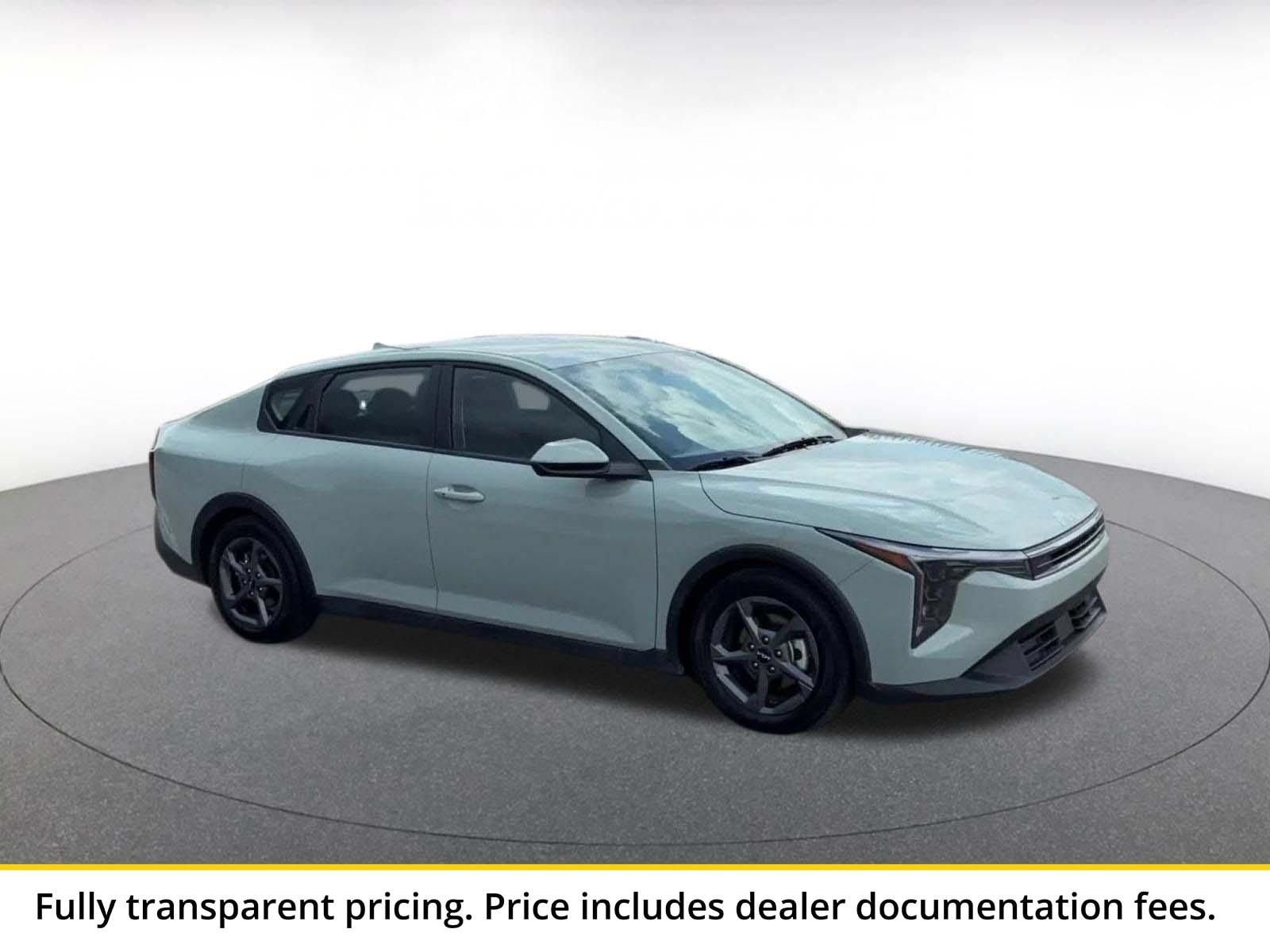 Thumbnail: 2026 Kia K4 - 1