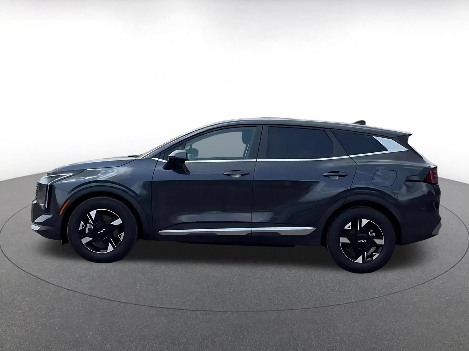 Thumbnail: 2026 Kia Sportage - 8