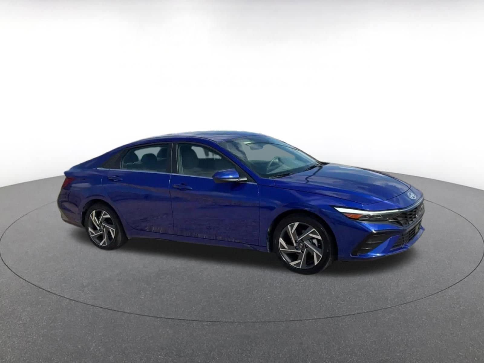 Thumbnail: 2025 Hyundai Elantra - 2