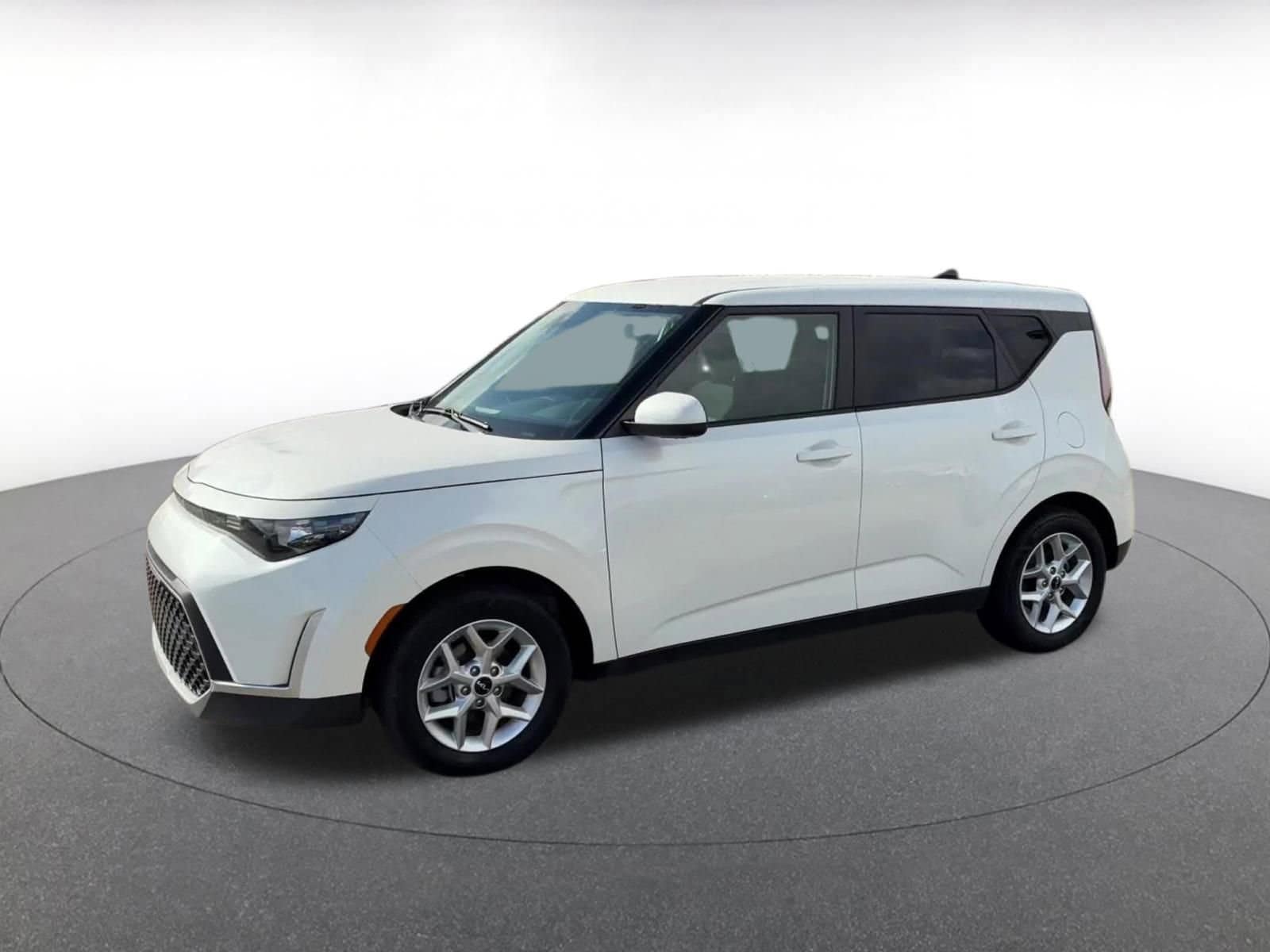 Thumbnail: 2025 Kia Soul - 8