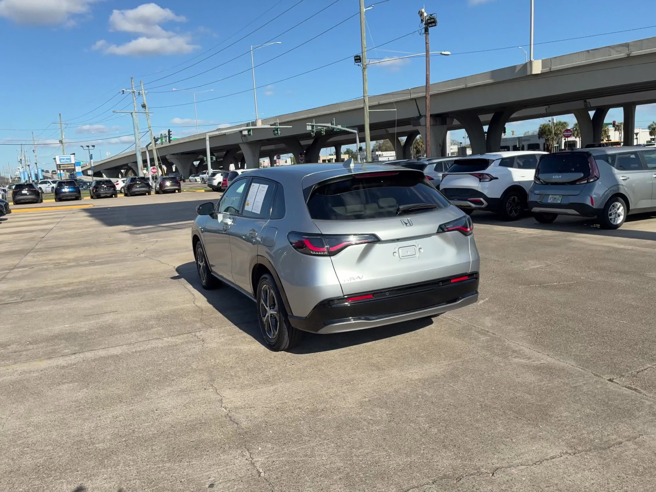 Thumbnail: 2025 Honda HR-V - 11