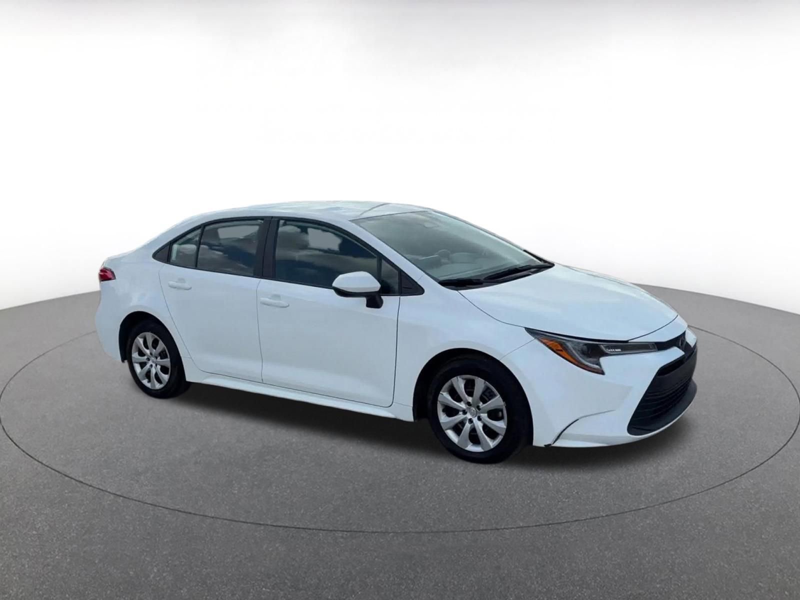 Thumbnail: 2025 Toyota Corolla - 2