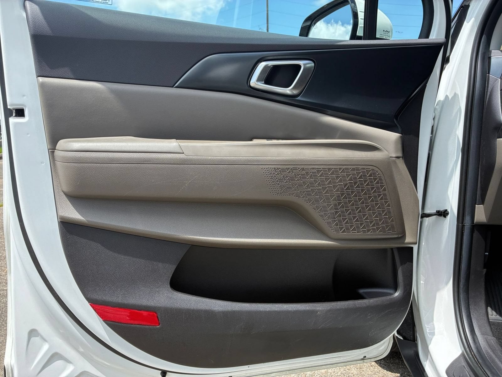 Thumbnail: 2026 Kia Carnival - 18