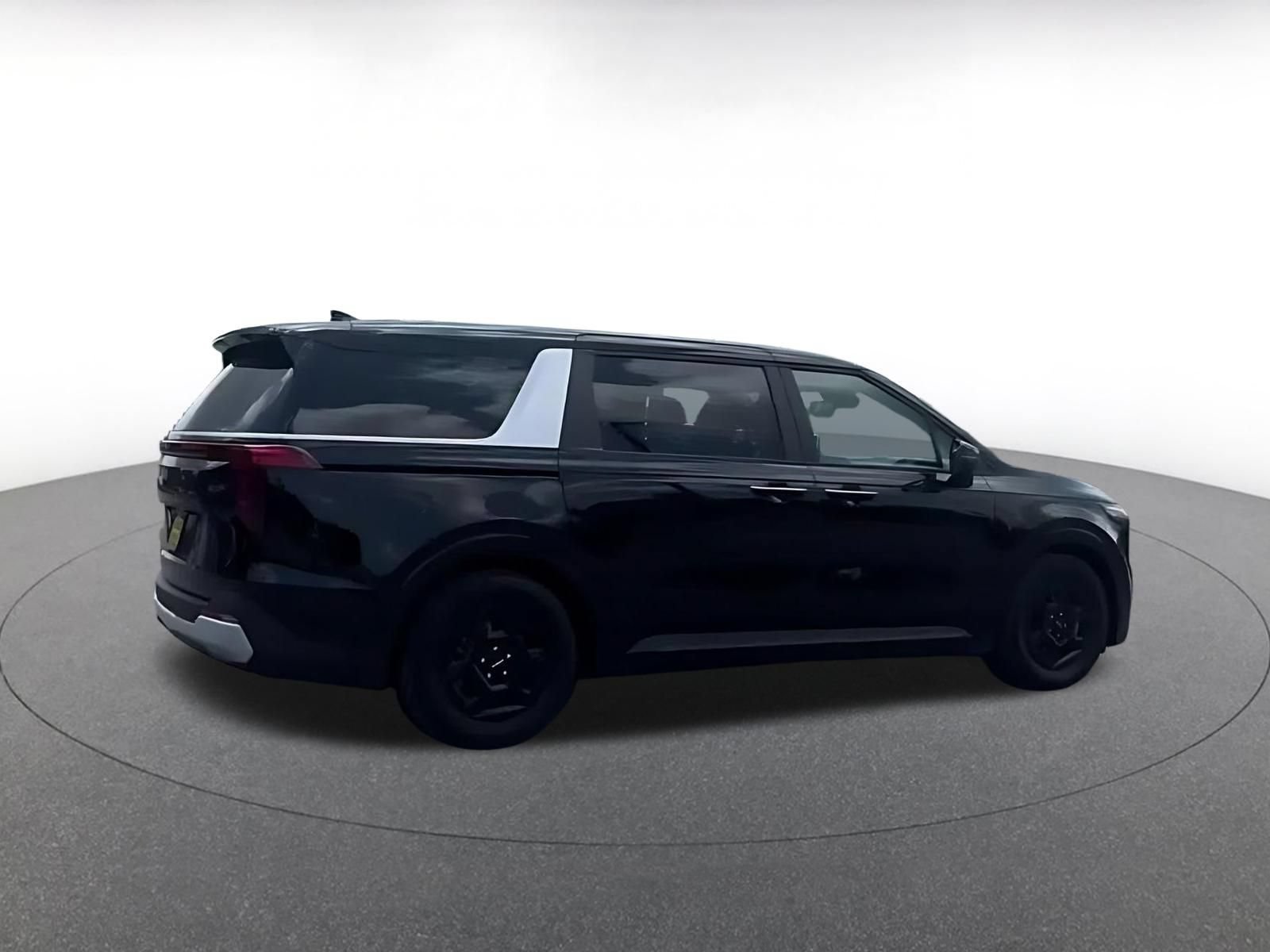 Thumbnail: 2026 Kia Carnival - 15