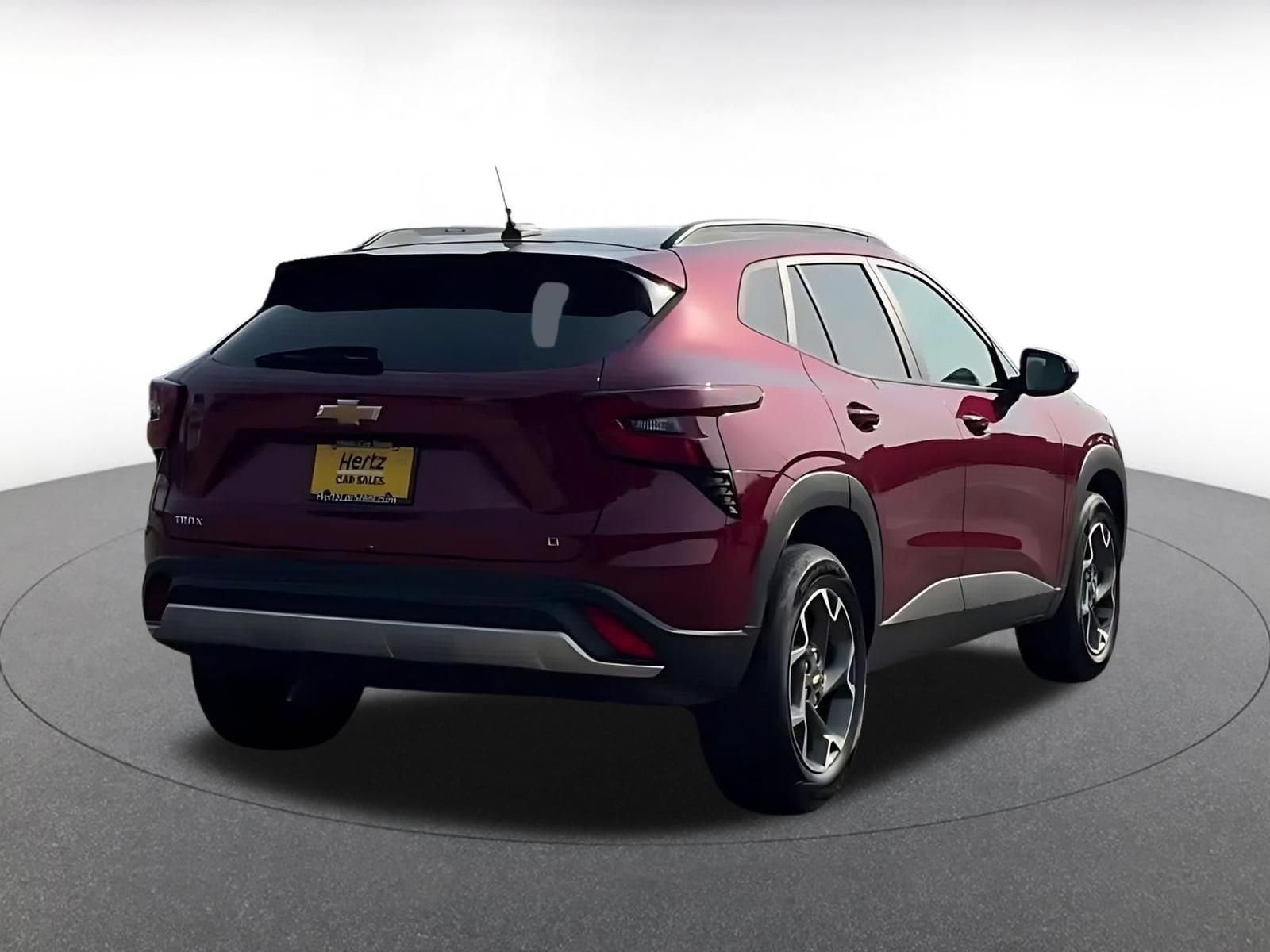 Thumbnail: 2025 Chevrolet Trax - 12