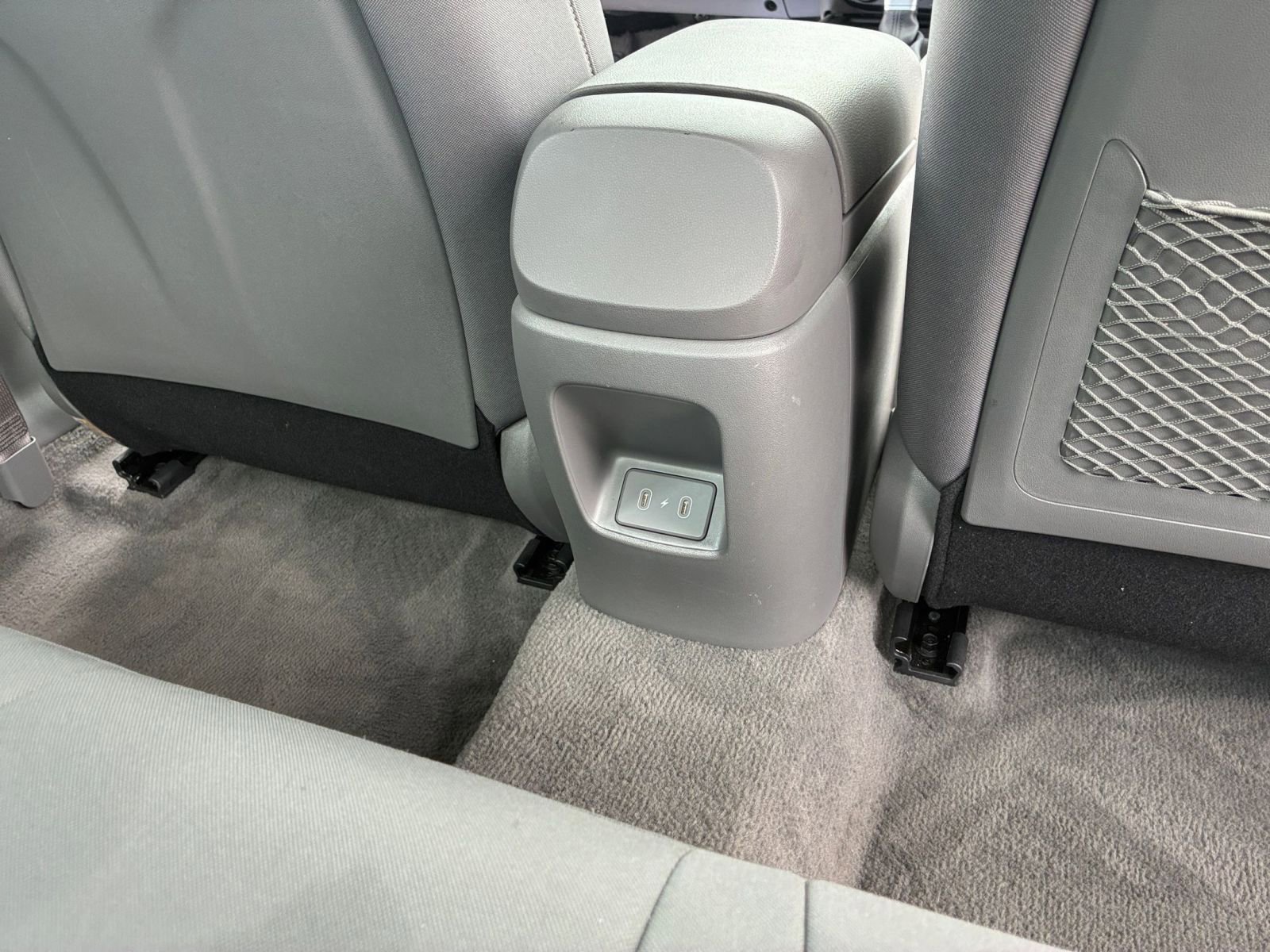 Thumbnail: 2025 Hyundai Elantra - 25