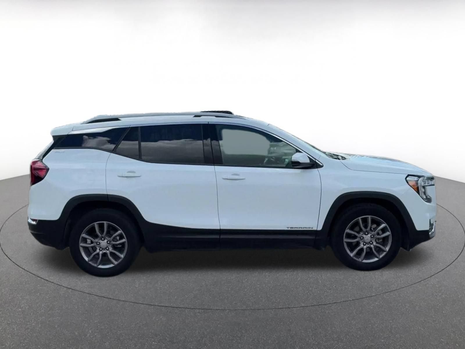 Thumbnail: 2024 GMC Terrain - 16