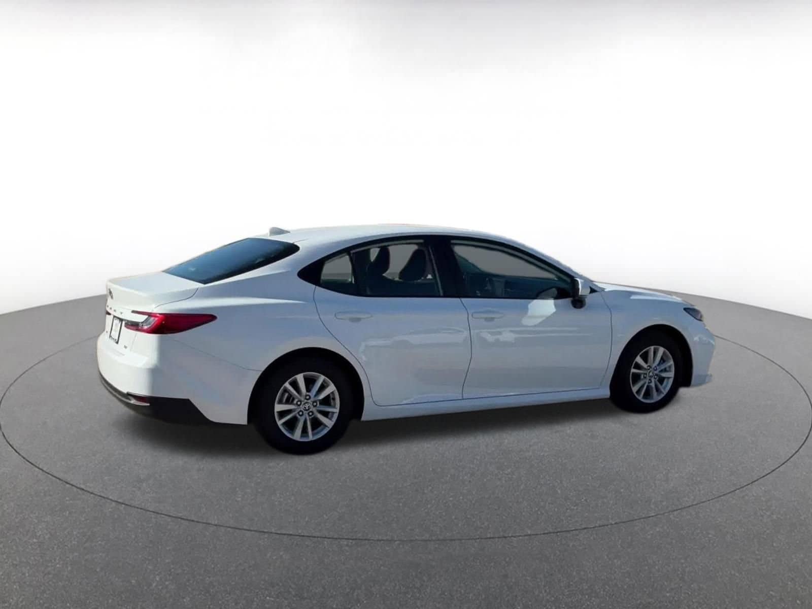 Thumbnail: 2025 Toyota Camry - 15