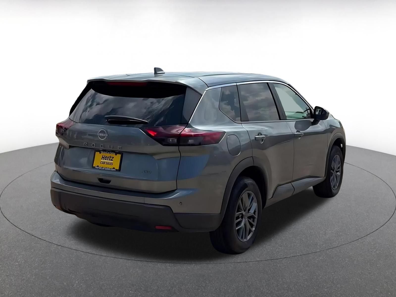 Thumbnail: 2026 Nissan Rogue - 11