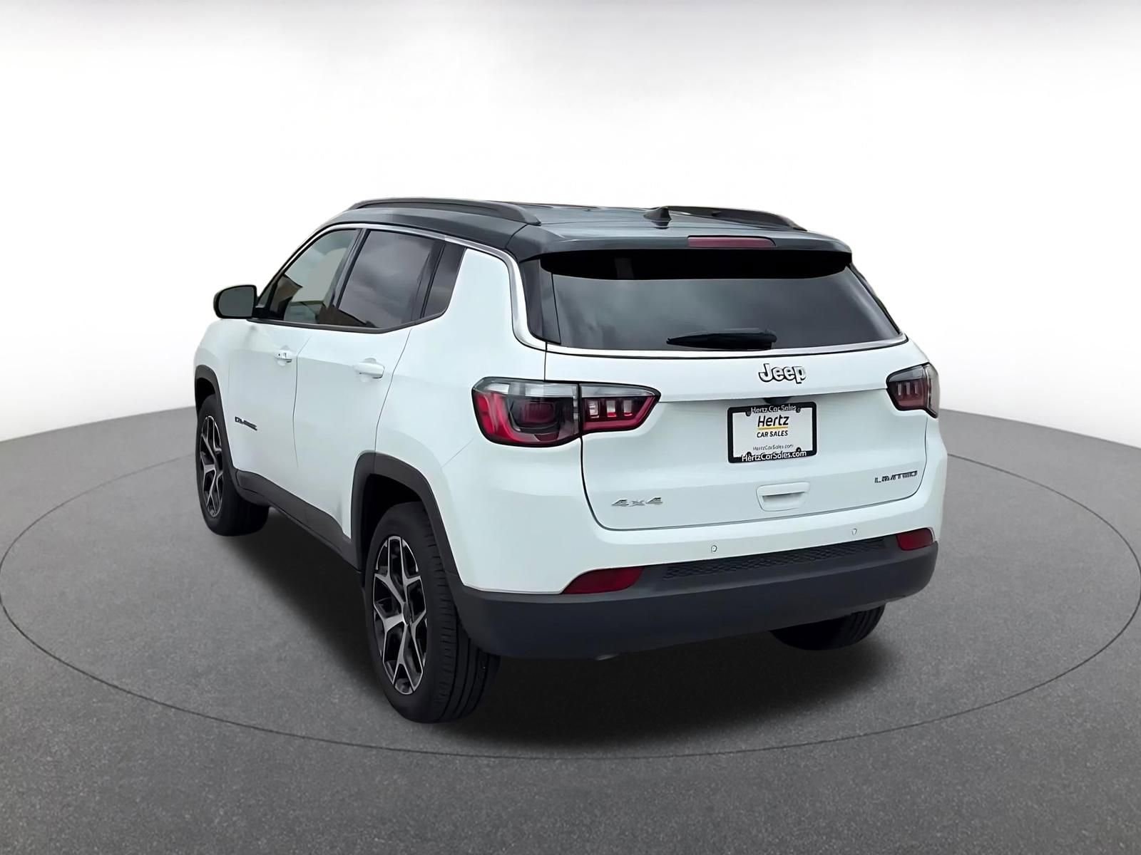 Thumbnail: 2025 Jeep Compass - 11