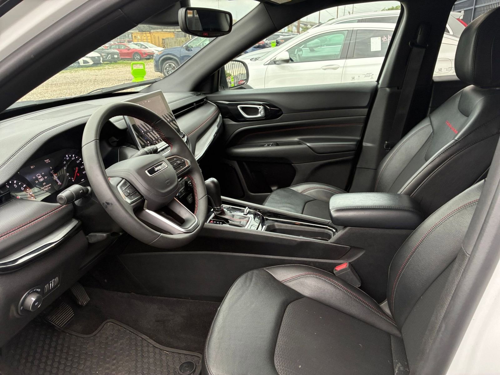 Thumbnail: 2025 Jeep Compass - 27