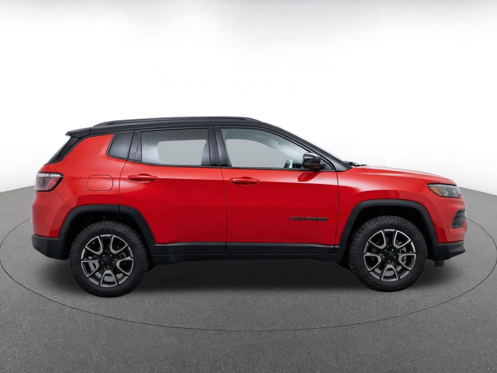 Thumbnail: 2025 Jeep Compass - 8
