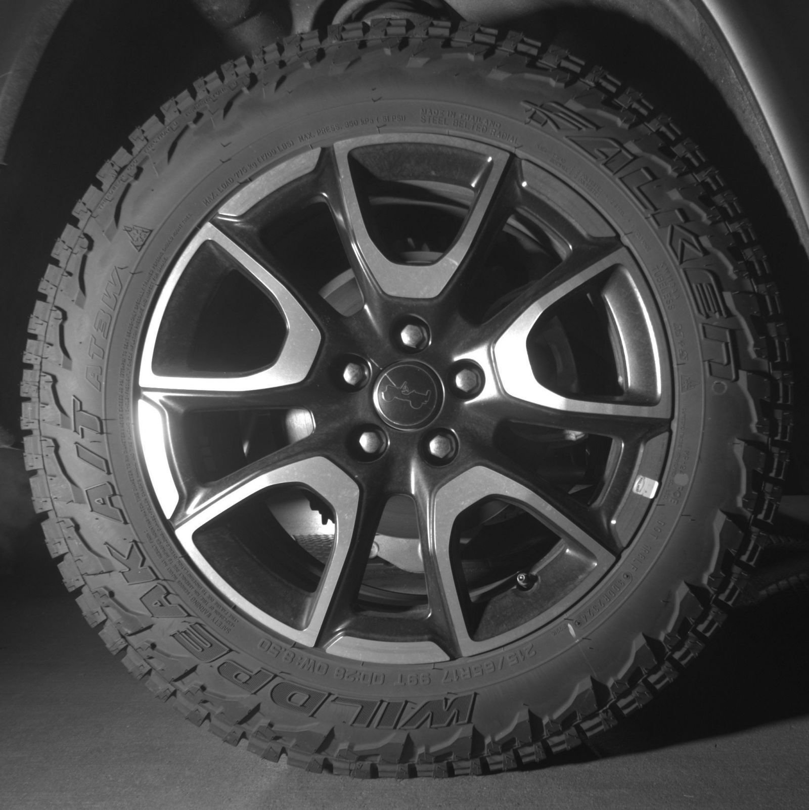 Thumbnail: 2025 Jeep Compass - 18