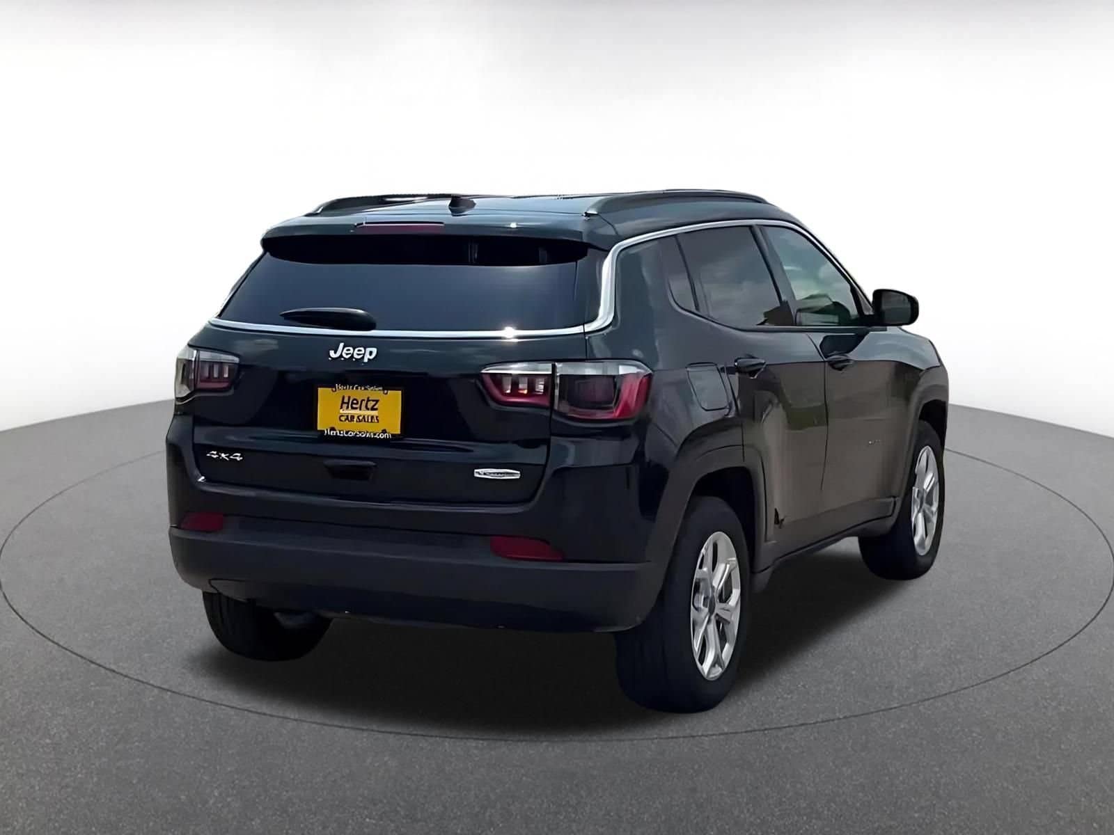 Thumbnail: 2025 Jeep Compass - 14