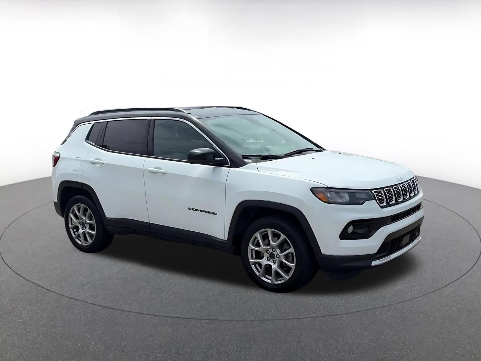 Thumbnail: 2025 Jeep Compass - 2