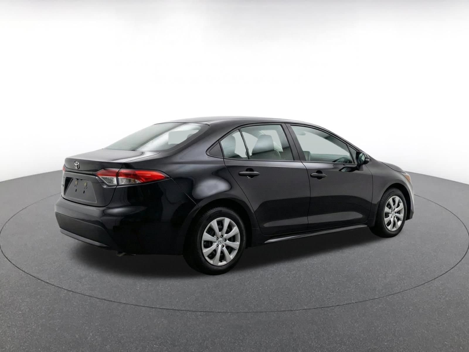 Thumbnail: 2025 Toyota Corolla - 7