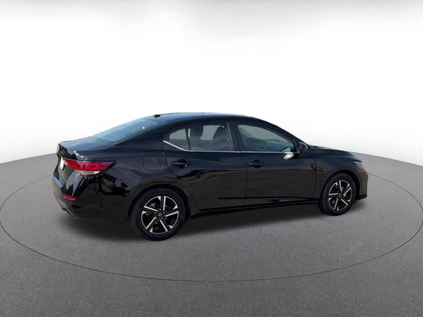 Thumbnail: 2025 Nissan Sentra - 14