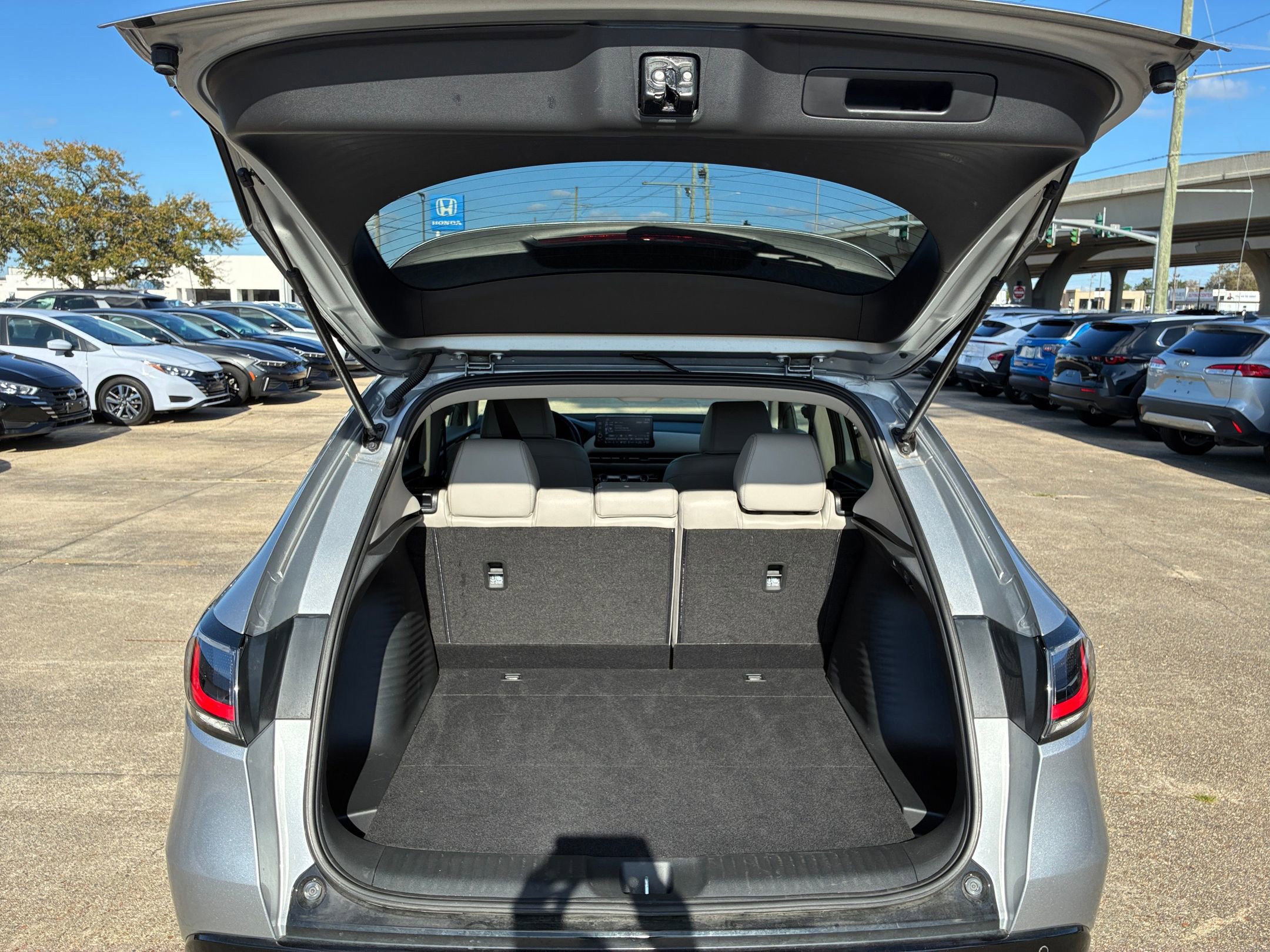 Thumbnail: 2025 Honda HR-V - 26