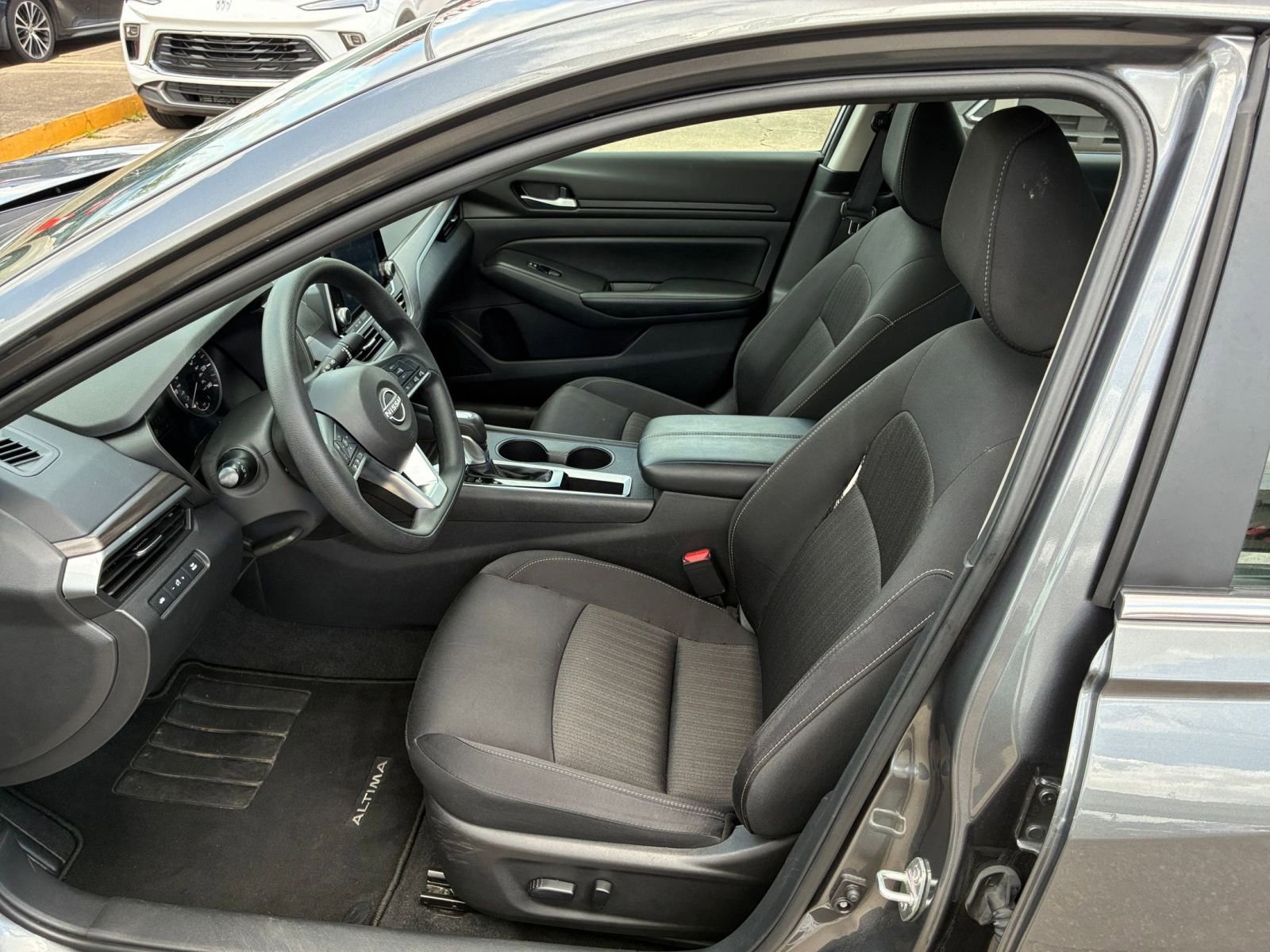 Thumbnail: 2025 Nissan Altima - 25